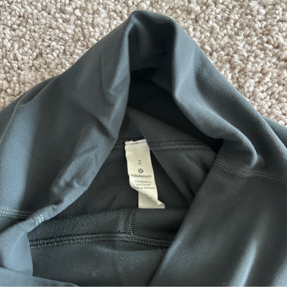 LULULEMON— Align Leggings - Picture 6 of 6